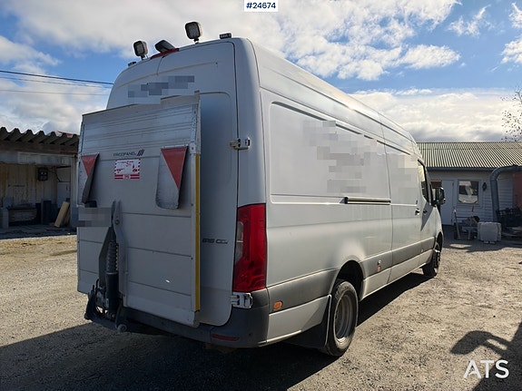 Mercedes-Benz Sprinter 516 CDI Varebil m/ Løftelem – Fartsskriver. 6 of 30