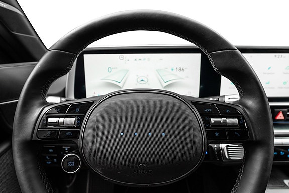 Hyundai Ioniq 6 18 of 30