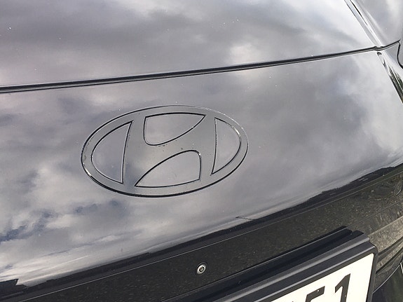 Hyundai Ioniq 6 13 of 15