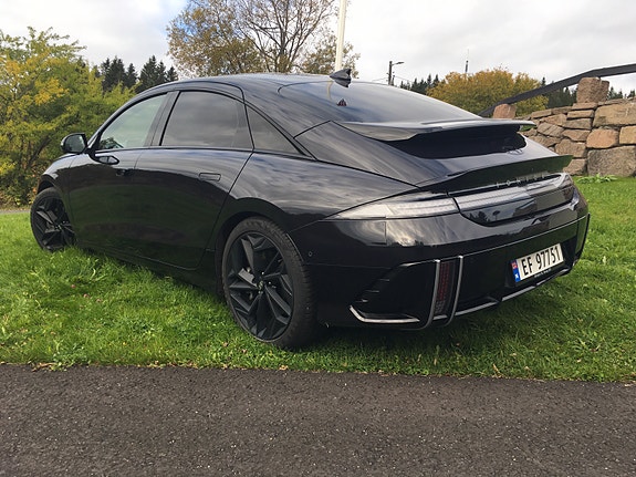 Hyundai Ioniq 6 5 of 15