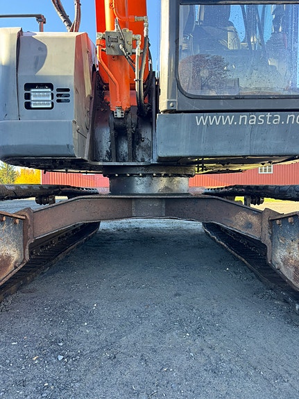 Hitachi 85US-3 12 of 21