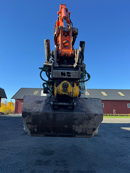Hitachi 85US-3 19 of 21