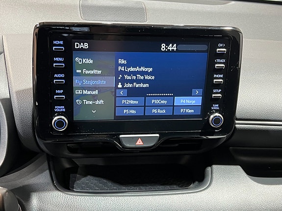 Toyota Yaris 26 of 28