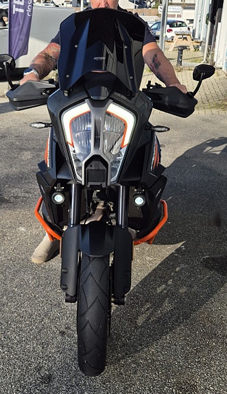KTM 1290 Super Adventure S 6 of 7