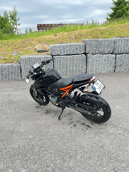 KTM 125 Duke 7 of 7