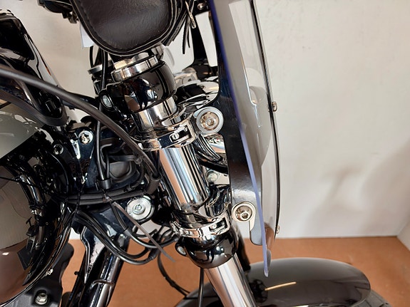 Harley-Davidson FXDF Dyna Fat Bob 29 of 29