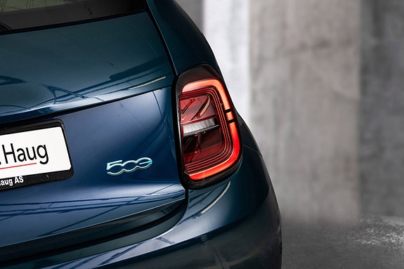 Fiat 500 9 of 24