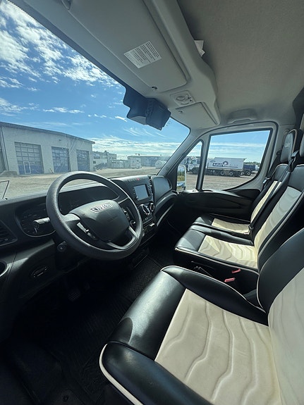 Iveco Daily Oakley Supreme Hestebil 2018 3 of 13