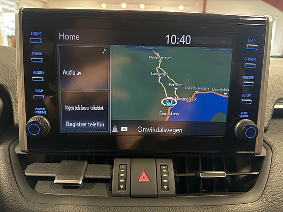 Toyota RAV4 17 of 30