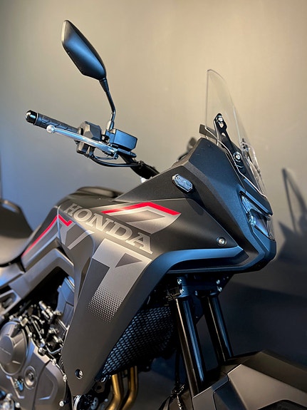 Honda XL750 TRANSALP 4 of 9