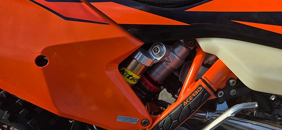 KTM 300 EXC 7 of 10