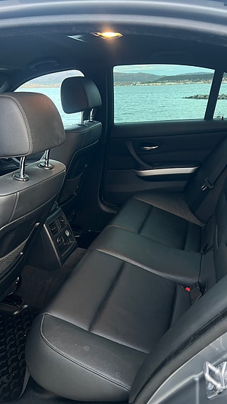 BMW 320d 9 of 13