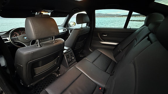 BMW 320d 6 of 13