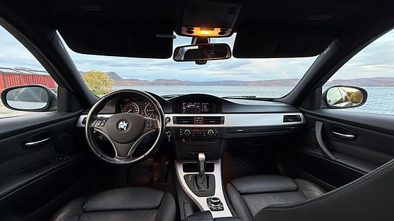 BMW 320d 5 of 13