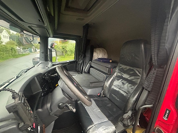 Scania P270 18 pallers skapbil - Zepro løftelem - Varme i skap - Godt utstyrt - Eu-godkjent - Leveringsklar 27 of 30