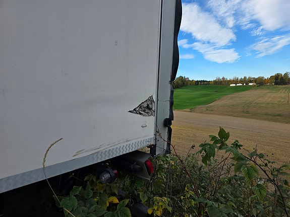 Mercedes-Benz Actros 1835 Skapbil - Specialkarroser påbygg m/ Hel sideåpning 5 of 19