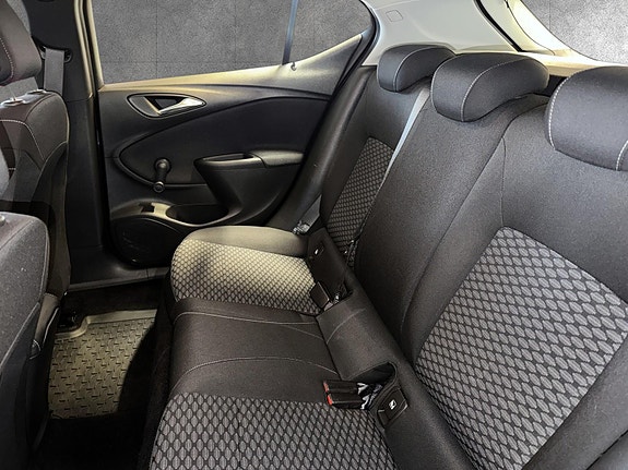 Opel Astra 11 of 18