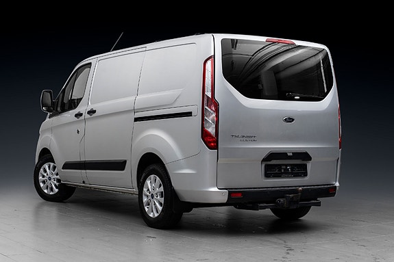 Ford Transit Custom 5 of 23