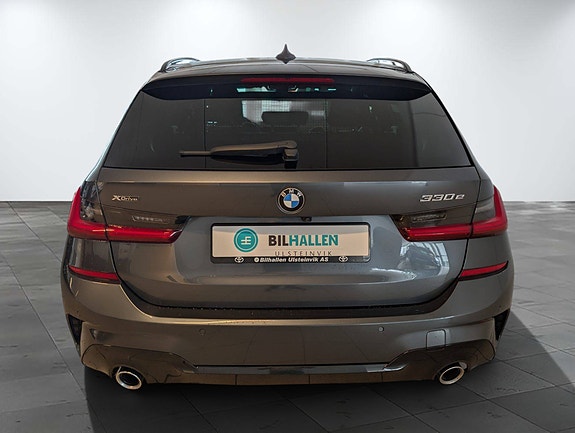 BMW 330e 5 of 30