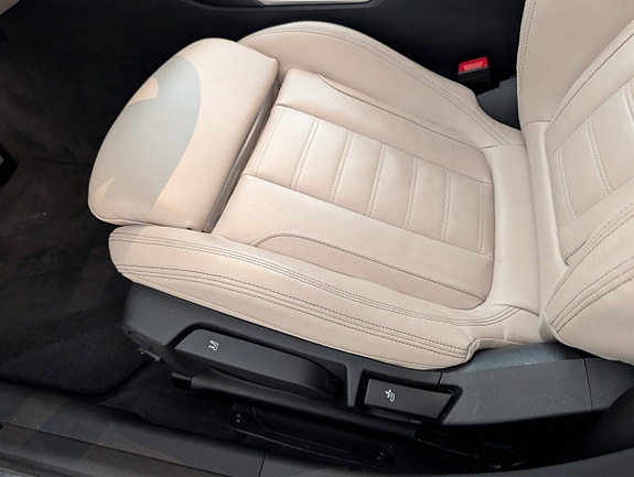 BMW 330e 22 of 30