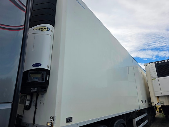 HFR  / Bussbygg Semitrailer m/ Carrier 2 soner aggregat 2 of 21