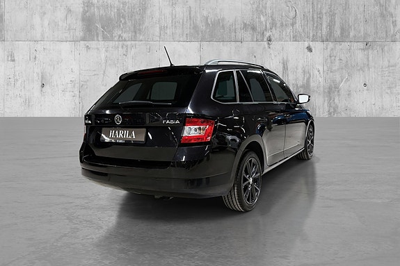 Skoda Fabia 6 of 23