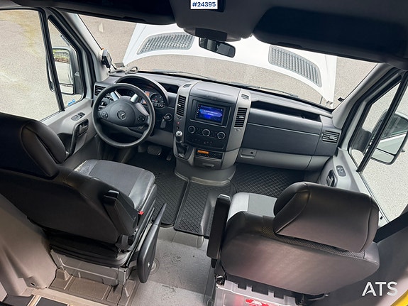Mercedes-Benz Sprinter mini buss m/ sitteplasser for 16+2 og godkjent for 2 rullestolbrukere 14 of 30