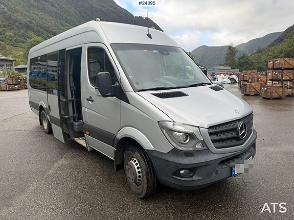 Mercedes-Benz Sprinter mini buss m/ sitteplasser for 16+2 og godkjent for 2 rullestolbrukere 3 of 30