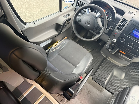 Mercedes-Benz Sprinter mini buss m/ sitteplasser for 16+2 og godkjent for 2 rullestolbrukere 15 of 30