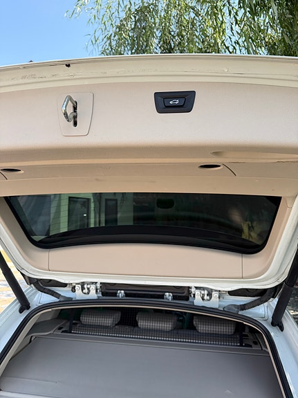 BMW 320d 10 of 30