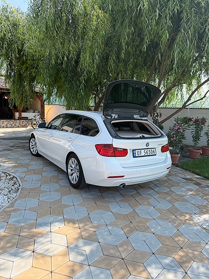 BMW 320d 27 of 30