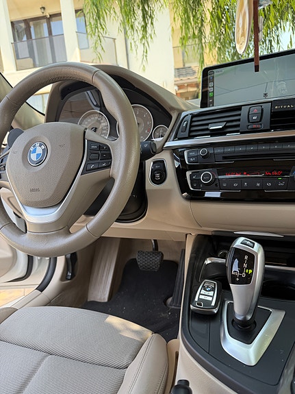 BMW 320d 8 of 30