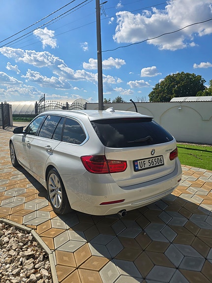 BMW 320d 21 of 30