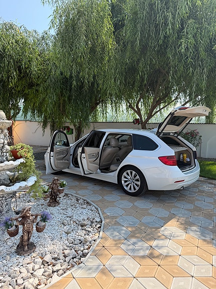 BMW 320d 6 of 30