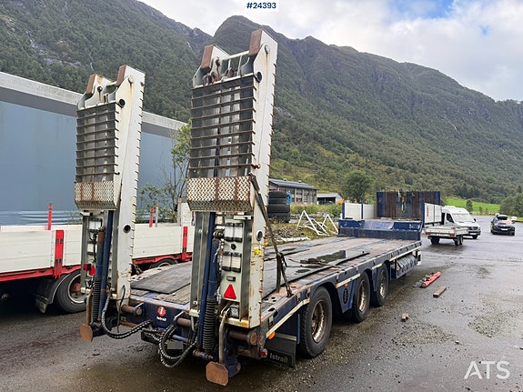 Istrail 3 akslet Maskinsemi m/ hydraulisk kjørebroer 11 of 30