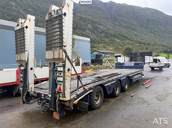Istrail 3 akslet Maskinsemi m/ hydraulisk kjørebroer 10 of 30
