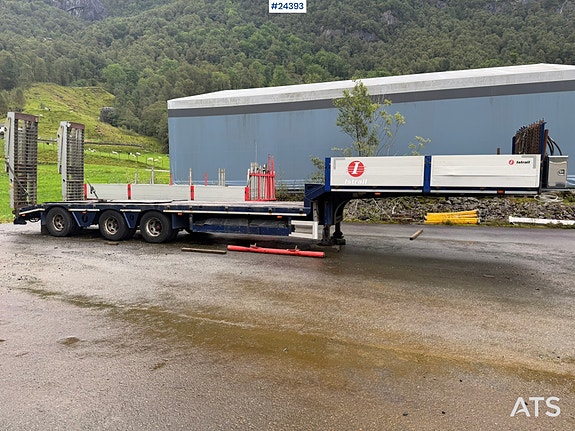 Istrail 3 akslet Maskinsemi m/ hydraulisk kjørebroer 7 of 30