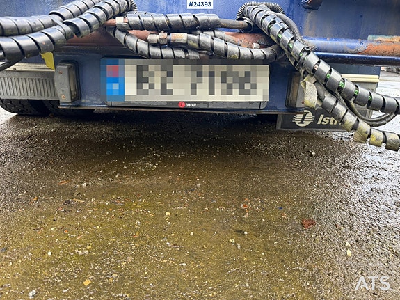 Istrail 3 akslet Maskinsemi m/ hydraulisk kjørebroer 28 of 30