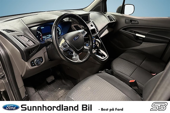 Ford Transit Connect 10 of 13