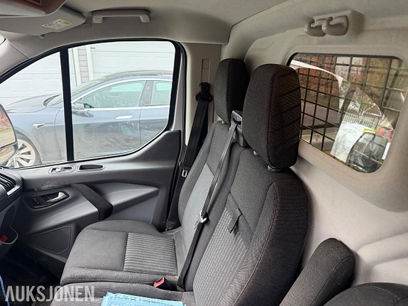 Ford Transit Custom 5 of 10