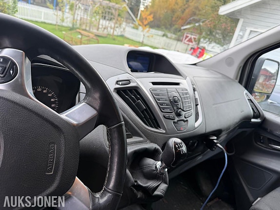 Ford Transit Custom 7 of 10