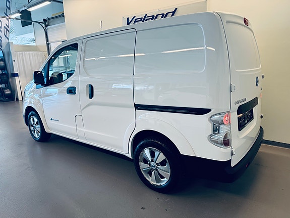 Nissan e-NV200 5 of 23