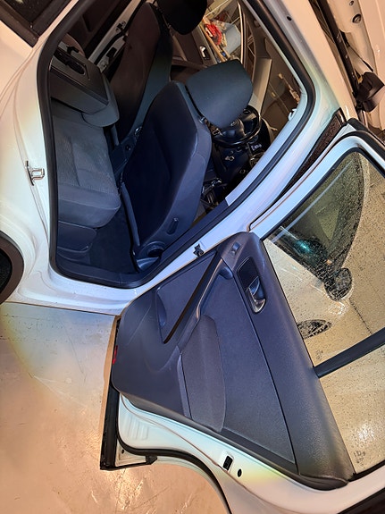 Volkswagen Tiguan 5 of 26