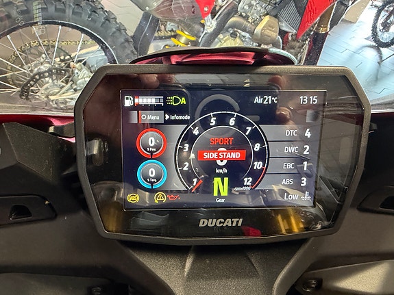 Ducati Panigale V2s  |  demosykkel 9 of 11