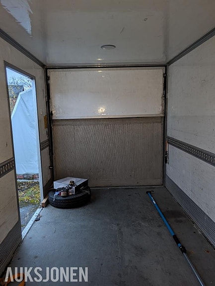 Ford Transit 28 of 30