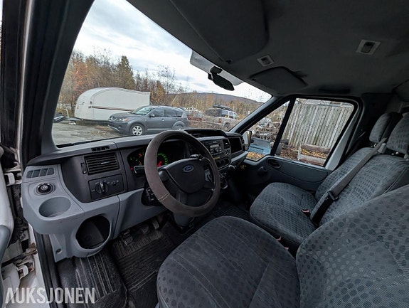 Ford Transit 16 of 30