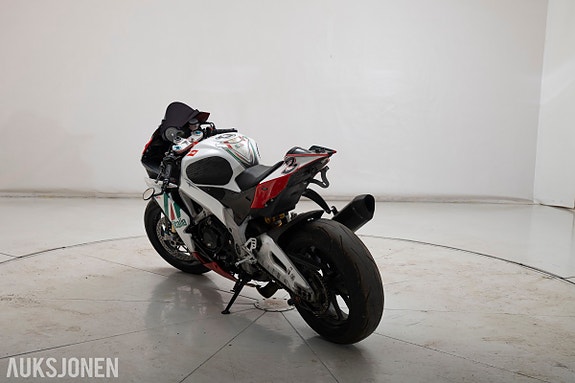 Aprilia RSV 1000 - 180 HK - AKRAPOVIC 6 of 17