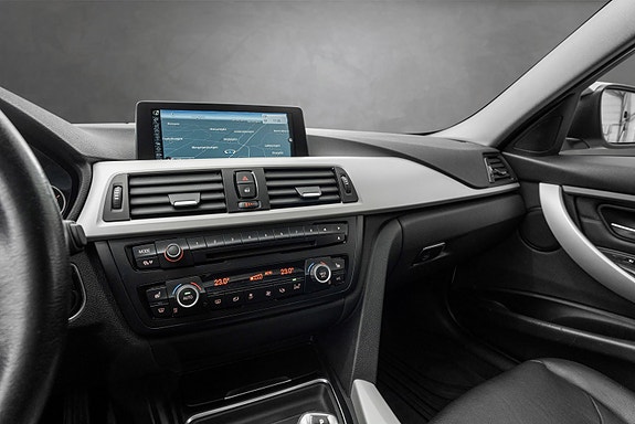 BMW 320d 12 of 23