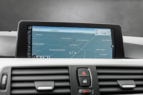 BMW 320d 13 of 23
