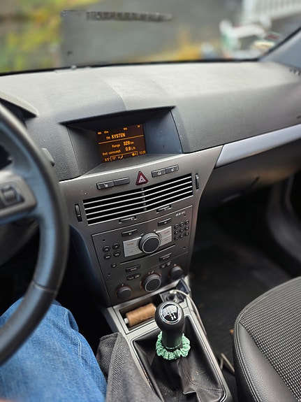 Opel Astra 6 of 10